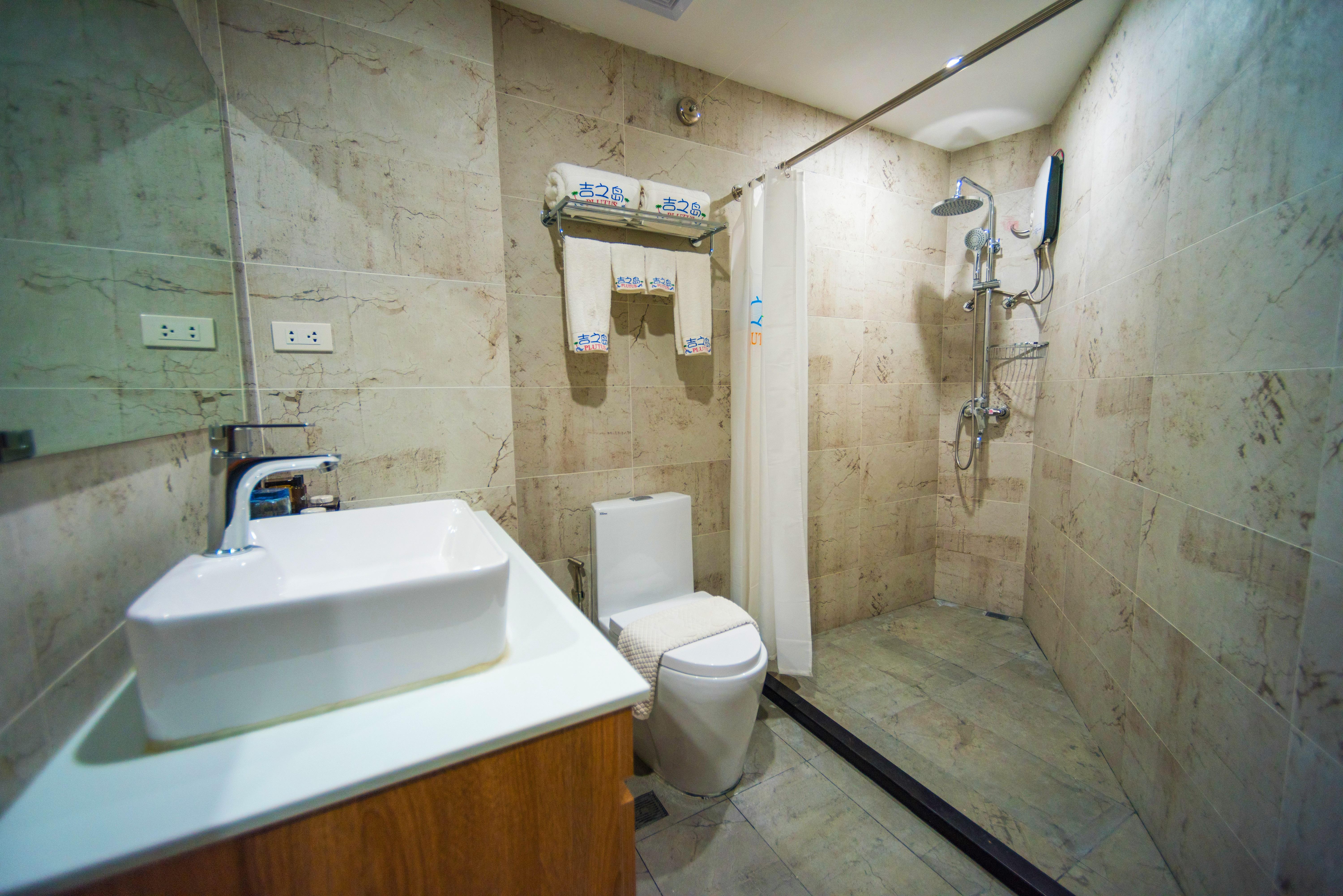 Erus Suites Hotel Boracay Manoc-Manoc Exterior photo