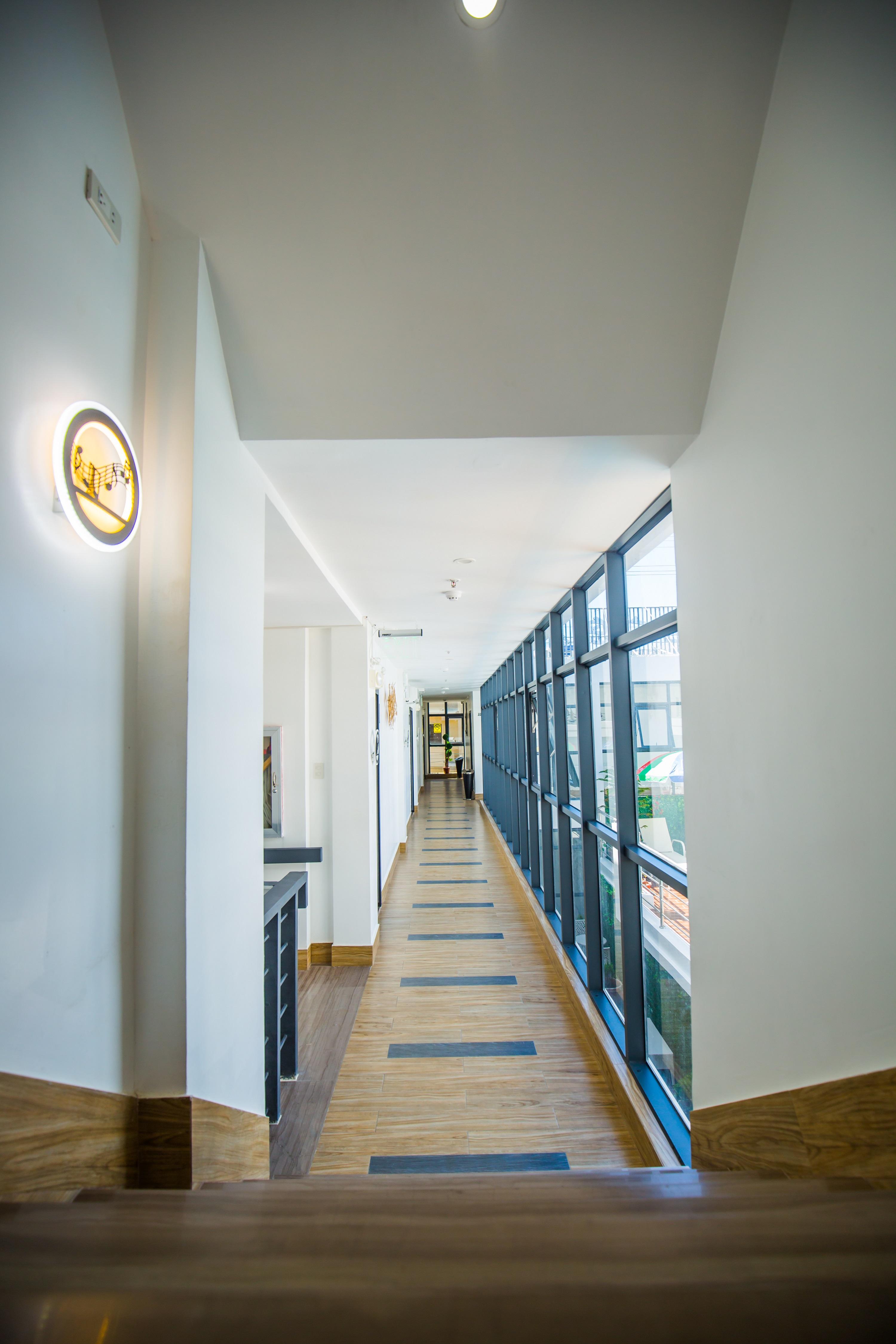 Erus Suites Hotel Boracay Manoc-Manoc Exterior photo