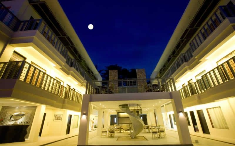 Erus Suites Hotel Boracay Manoc-Manoc Exterior photo