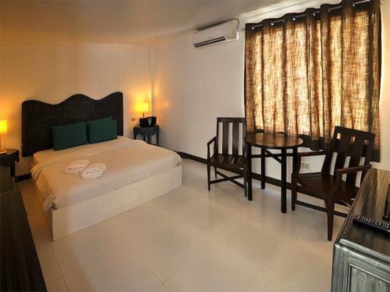 Erus Suites Hotel Boracay Manoc-Manoc Exterior photo