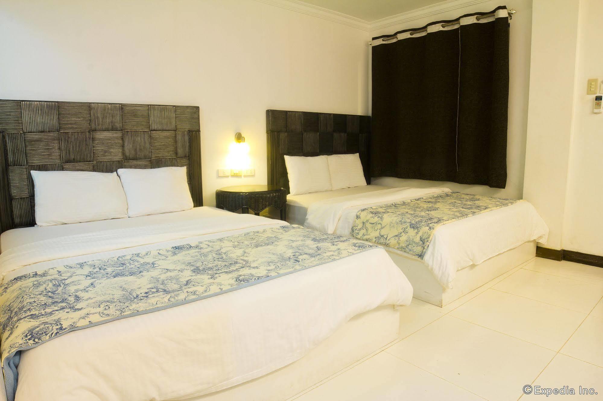Erus Suites Hotel Boracay Manoc-Manoc Exterior photo